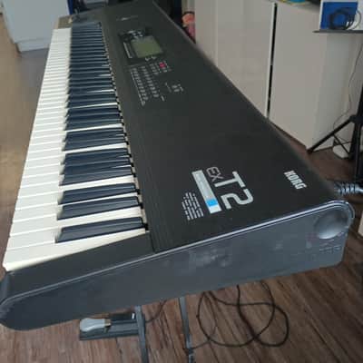 Korg T2EX MUSIC WORKSTATION