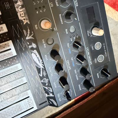 Arturia MicroFreak 25-Key Algorithmic Synthesizer imagen 3