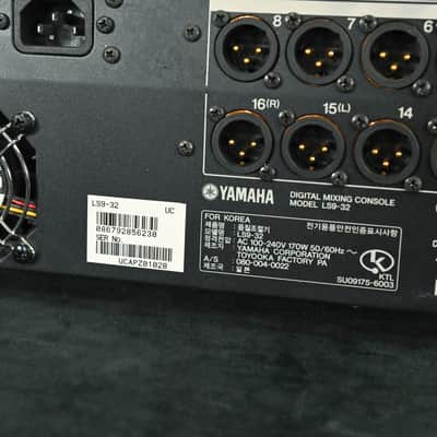 Yamaha LS9-32 32-Input Digital Mixing Console CG01B42 image 11