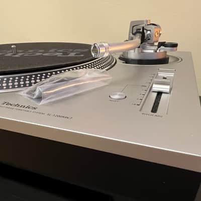 Technics SL-1200MK7 2019 - Present - Silver image 3