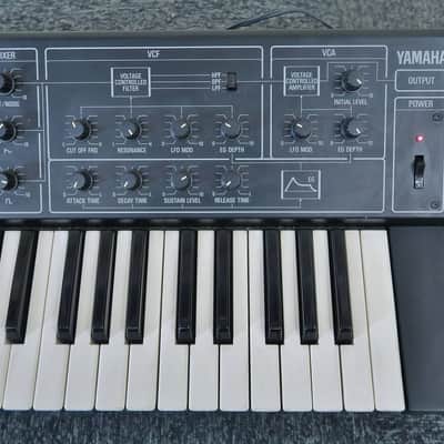 Yamaha CS-5 Monophonic Synthesizer image 4
