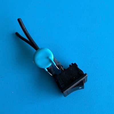 Marshall G15RCD Guitar Amplifier Replacement Part: Power ON/OFF Rocker Switch image 2