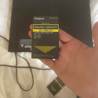 Roland R-8M Total Percussion Sound Module + sound cards1980s - Black image 5
