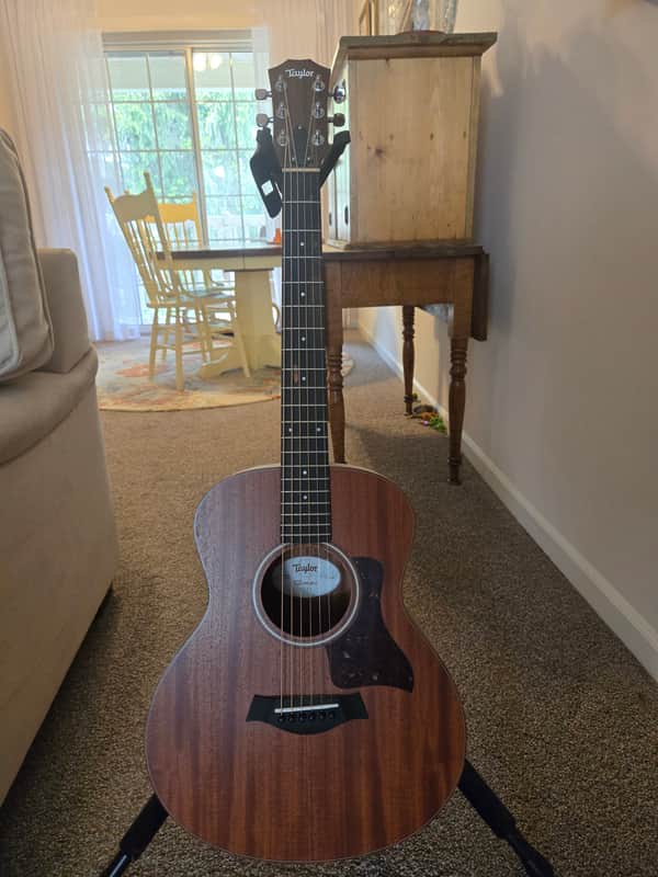 Taylor GS mini Natural Mahogany image 1