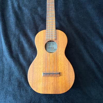 Kamaka Concert Ukulele image 1