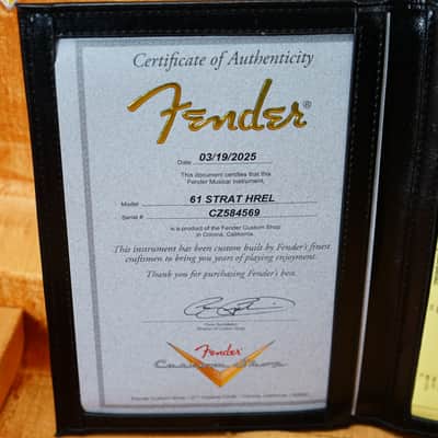 Fender Custom Shop 2025 61' Stratocaster Heavy Relic - Aged Ocean Turqouise over 3-Color Sunburst image 23