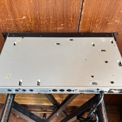 Korg Wavestation SR WS-SR Rackmount Synth New internal battery image 9