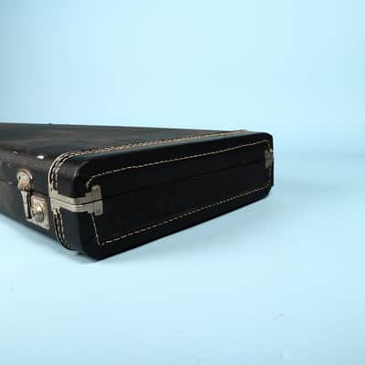 1980s 70s Carvin LB Bass Guitar Case image 9