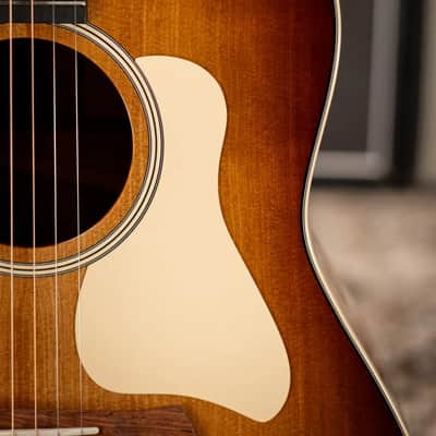 Taylor Gold Label 517e SB Grand Pacific Acoustic/Electric Guitar - Sunburst with Cream Pickguard and Hardshell Case image 11