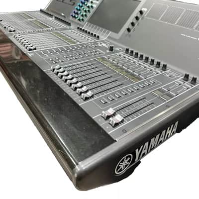 YAMAHA CL5 DIGITAL AUDIO CONSOLE WITH CASE (TRUEHEARTSOUND) image 3