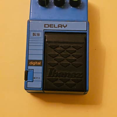 Ibanez DL10 Digital Delay 1989 - 1992 - Blue image 1