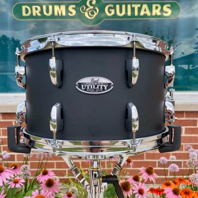 Pearl Modern Utility 8x14 Maple Snare Drum Satin Black MUS1480M227 image 2