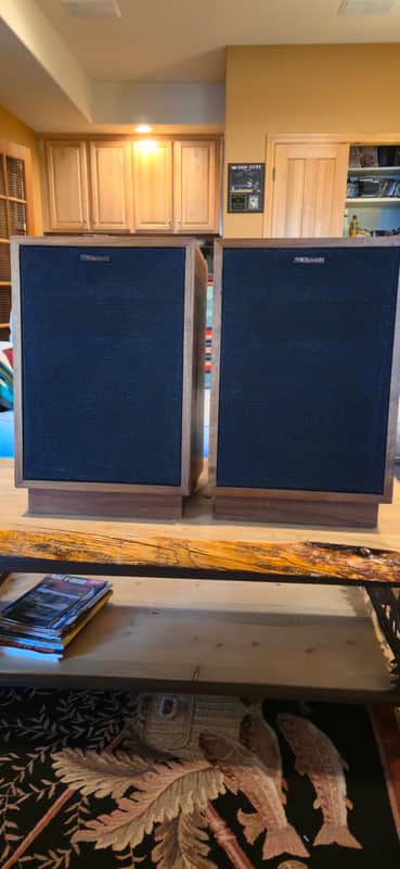 Klipsch Heresy II - Awesome Speakers and Original Walnut Stands