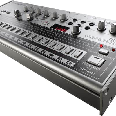 Expander Roland Boutique Tr 06