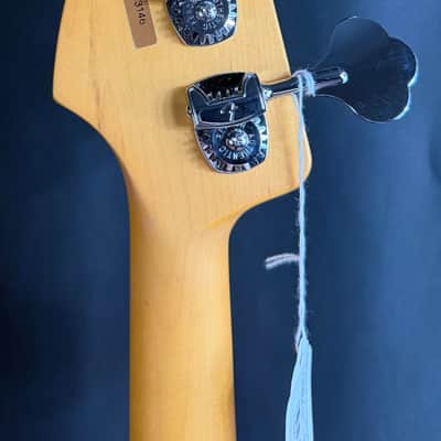 Fender American Professional II Jazz Bass Fretless 4-String Bass Guitar Dark Night w/ OHSC image 10