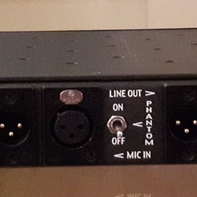 George Massenburg GML 8304 - Four Channel Microphone Preamp ( Mic Pre ) image 2