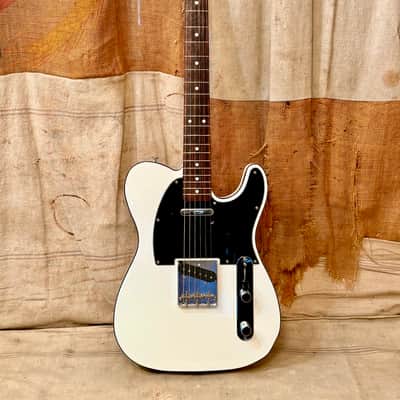 Fender MIJ Traditional 60's Telecaster Custom 2017 - Arctic White image 1