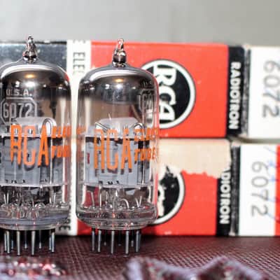 RCA 6072 12AY7 PERFECT MATCH PAIR SHORT PLATE HALO GETTER NOS+ NIB VINTAGE 1967-68 image 1