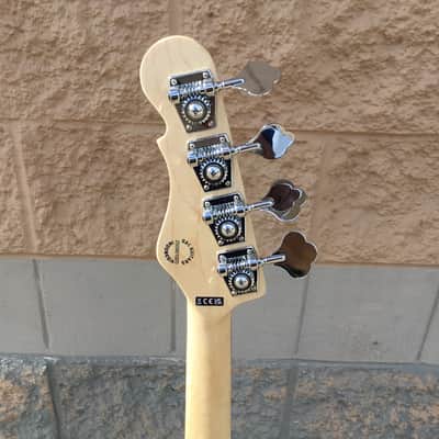 G&L Tribute Series Fallout Bass 2025 - Olympic White image 6