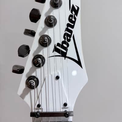 Ibanez JEMJR-WH Steve Vai Signature with Jatoba Fretboard 2018 - Present White image 5