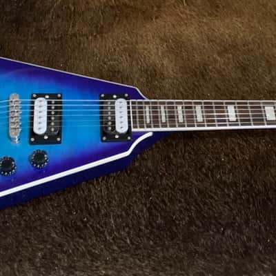 Firefly FFLV Flying V Blueberry 🫐 Flame image 4