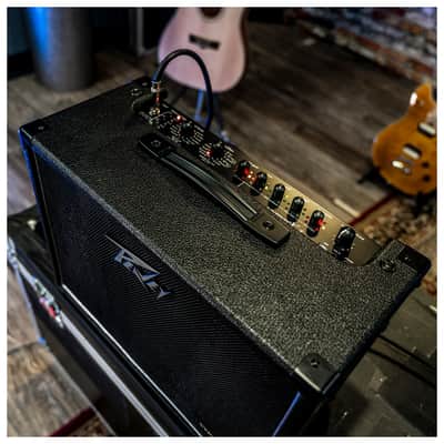Peavey Vypyr X1 20-Watt 1x8" Digital Modeling Guitar Combo Amplifier image 8