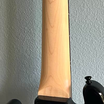 Kala U•BASS® Solidbody 5 string - Jet Black image 9