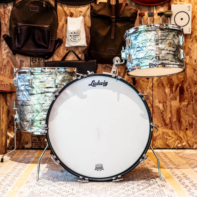Ludwig Super Classic - 9x13 / 16x16 / 14x22" Drum Set with Keystone Badges 1968 - 1969 - Sky Blue Pearl image 1