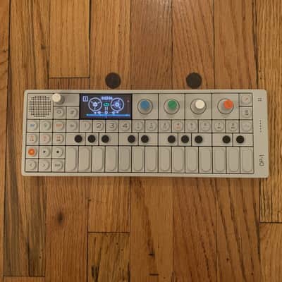 Teenage  Engineering OP-1 Keyboard Synthesizer 2020 white image 2