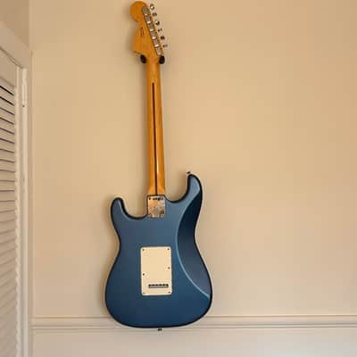 Fender American Performer Stratocaster image 2