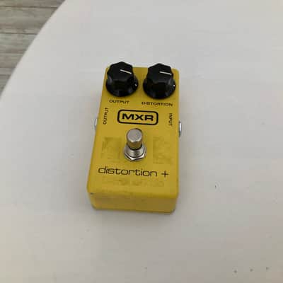 MXR M104 DISTORTION+ ほぼ新品 Amazon.com: MXR® Distortion+ : Musical Instruments