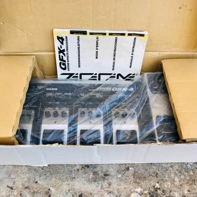 Zoom GFX-4 Guitar Effects Processor Pedalboard image 9
