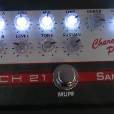 Tech 21 SansAmp Character Plus Series English Muffy 2022 - Present - Red / Silver image 5