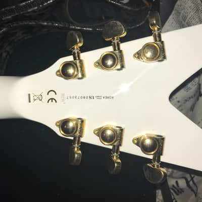 Trivium Matt Heafy! Dean Razorback 2008 White/Gold image 4
