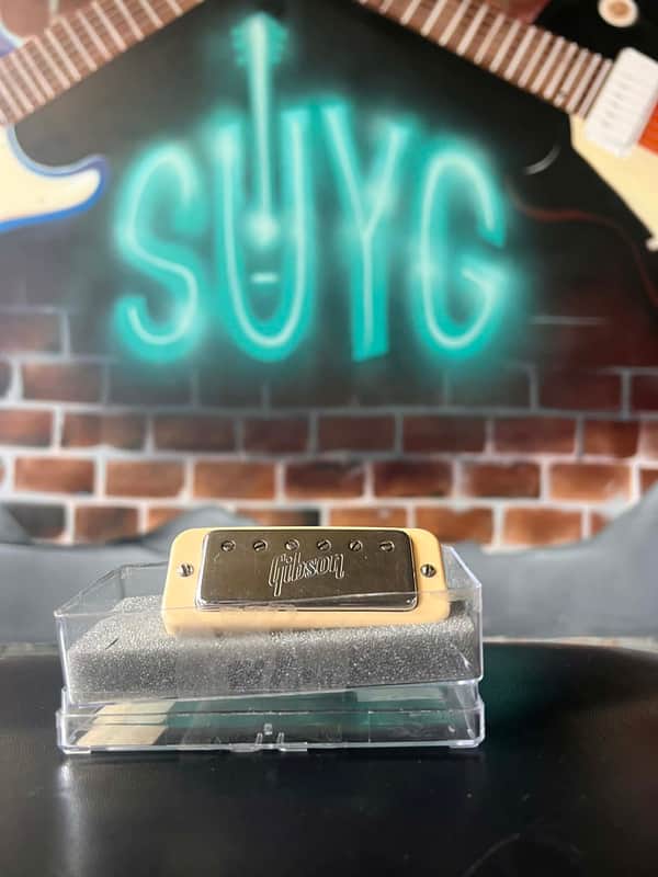 Gibson Embossed Logo Mini Humbucker