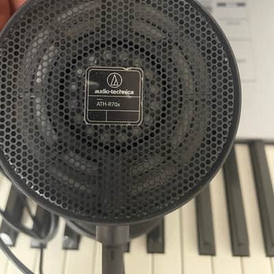 Audio-Technica ATH-R70X Open-Back On-Ear Reference Monitor Headphones 2010s - Black image 2