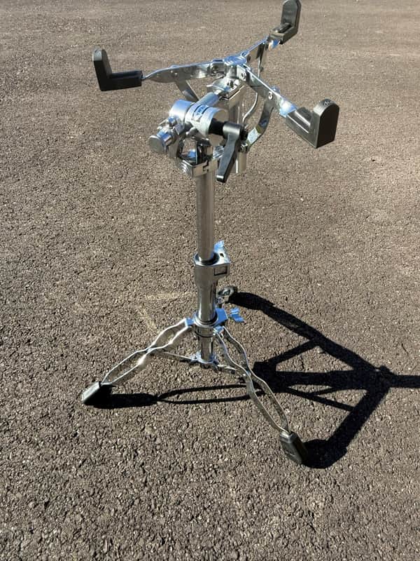 DW CP9303 - Double Braced Piccolo Snare Stand 2020 - Chrome image 1