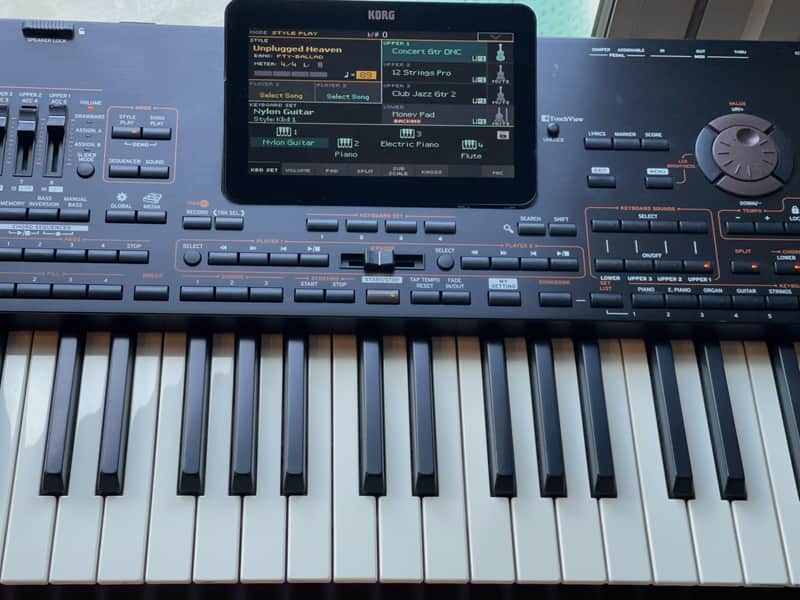 Korg Pa4X 76-Key Professional Arranger 2010s - Black