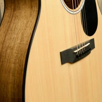 Martin 000-12E Koa (Fine Veneer) image 10