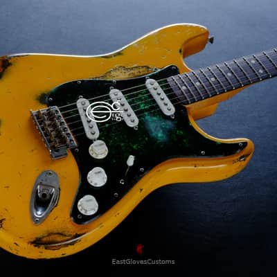 Fender Stratocaster Yellow Heavy Aged Relic image 11