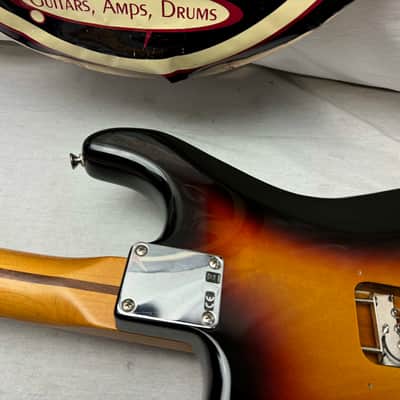 Fender Deluxe Roadhouse Stratocaster Guitar 2008 - Brown Sunburst / Maple neck image 19