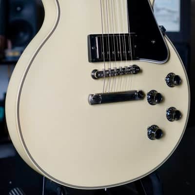 Gibson Custom Shop Les Paul Custom '68 Reissue Vintage White Ebony Board 2010 image 12