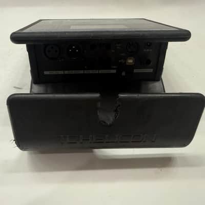 TC Helicon Voicelive Touch 2 Vocal Multi Effects Processor + Power Supply image 5