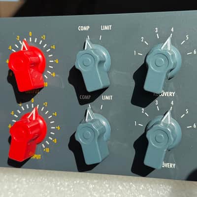 Chandler Limited TG-1 with PSU and two Custom Vovox cables image 2