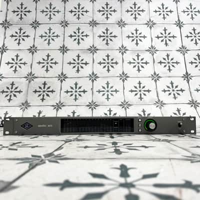 Universal Audio Apollo x16 Thunderbolt 3 Audio Interface image 1