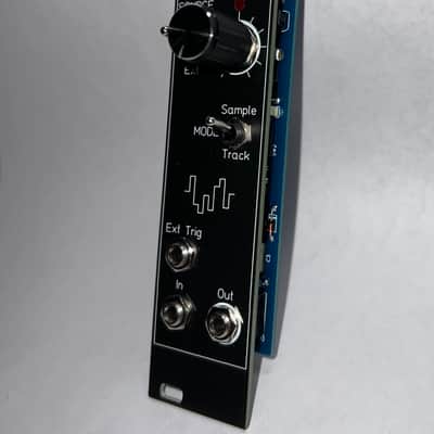 Eurorack Sample / Track and Hold Module image 3