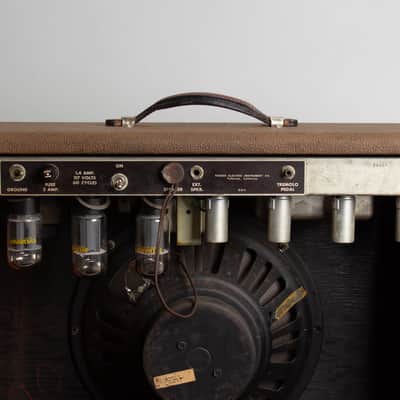 Fender  Vibrolux 6G11A Tube Amplifier (1961), ser. #00624. image 14