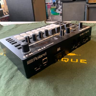 Roland MC-101 Groovebox 2019 - Present - Black image 3