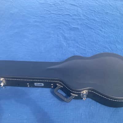 Guild M-75 Aristocrat image 4