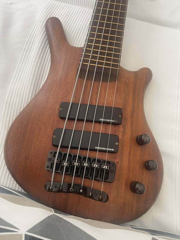Warwick Thumb  NT 6